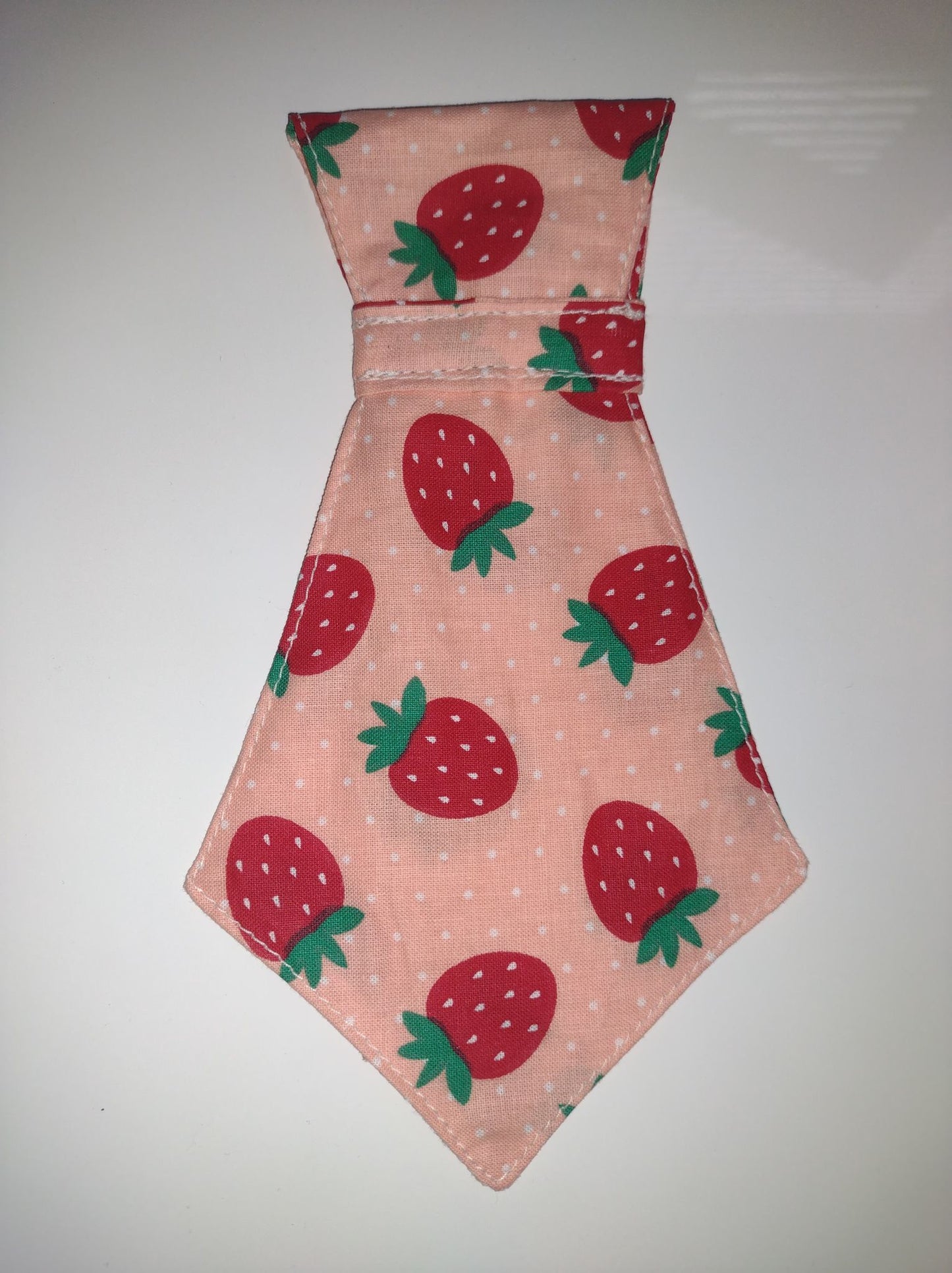 Pet Necktie Strawberry